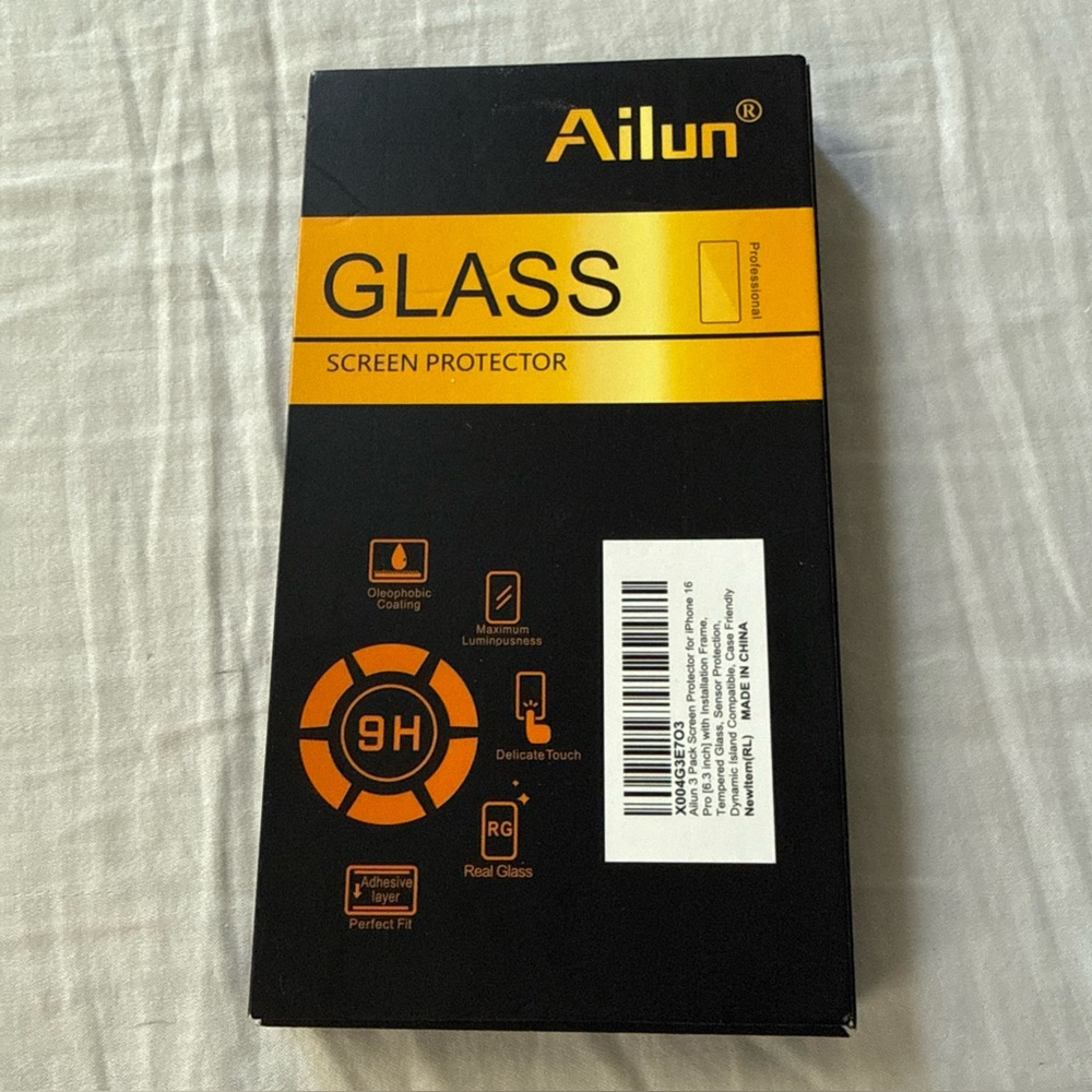 Ailun Premium Glass Screen Protector - Apple 16 Pro (3 Pack)